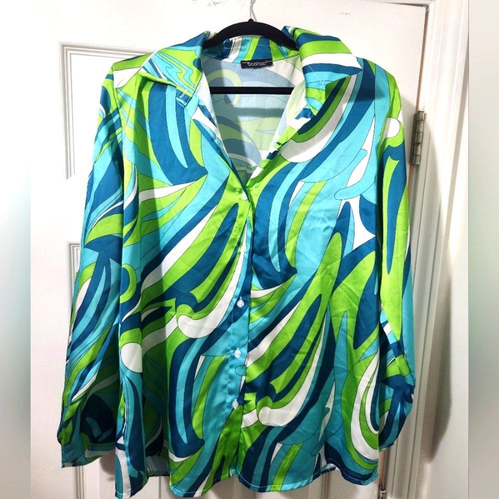 Boohoo Satin Blouse _ Green Print